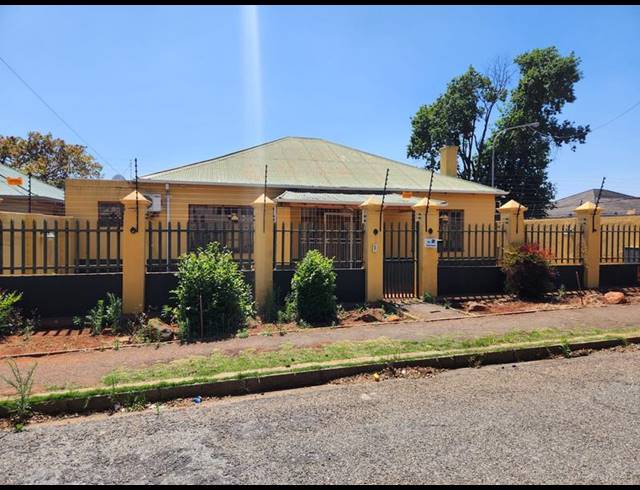 3 BEDROOM PROPERTY TO RENT IN KENSINGTON